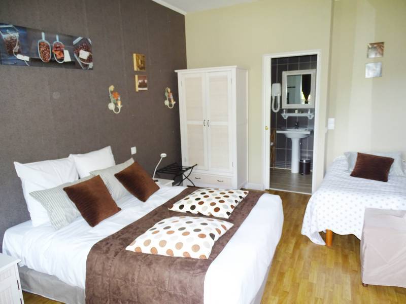 Logis Hotel Restaurant Spa L'Auberge Du President Cormeilles  Εξωτερικό φωτογραφία
