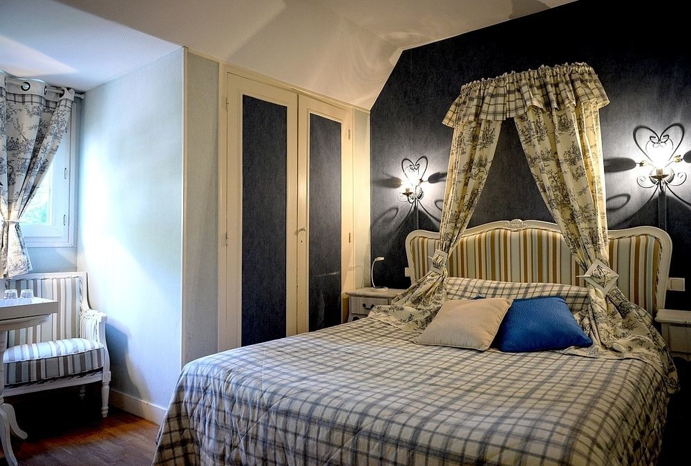 Logis Hotel Restaurant Spa L'Auberge Du President Cormeilles  Εξωτερικό φωτογραφία
